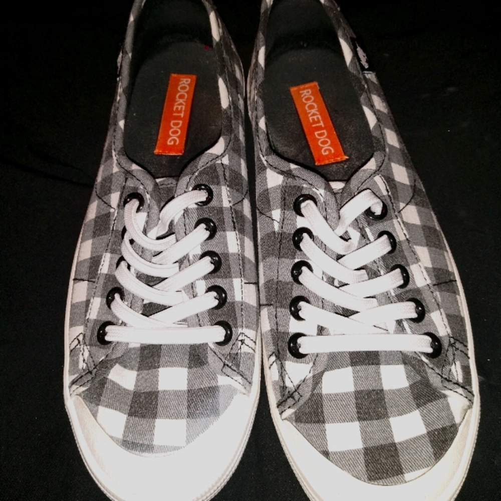 ROCKET DOG SHOES